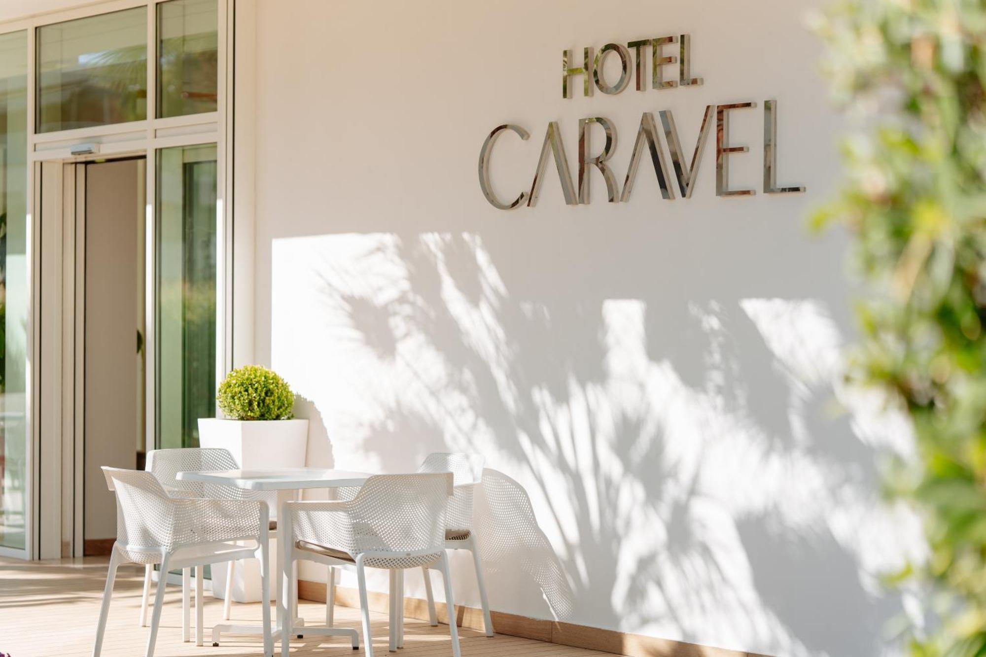 Hotel Caravel Васто Екстер'єр фото